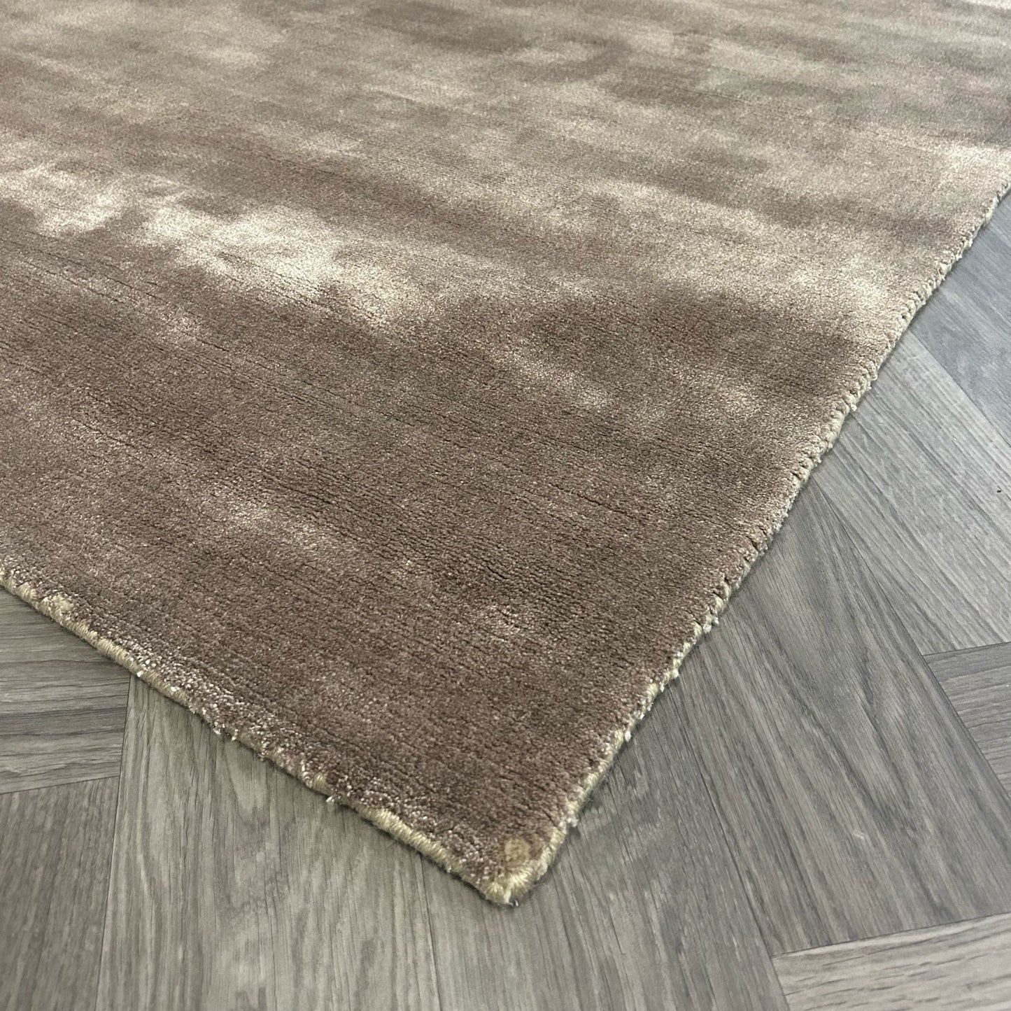 Goossens Ferron Lichtbruin Vloerkleed - 170x230cm