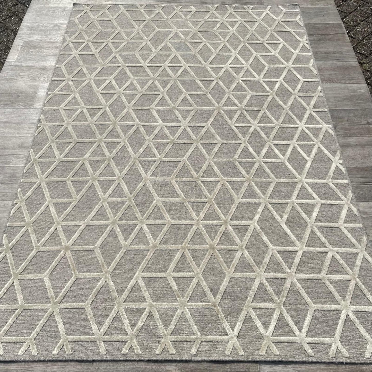 Brinker Carpets Graphix Dessin 826 Beige Off White Vloerkleed - 160x230cm