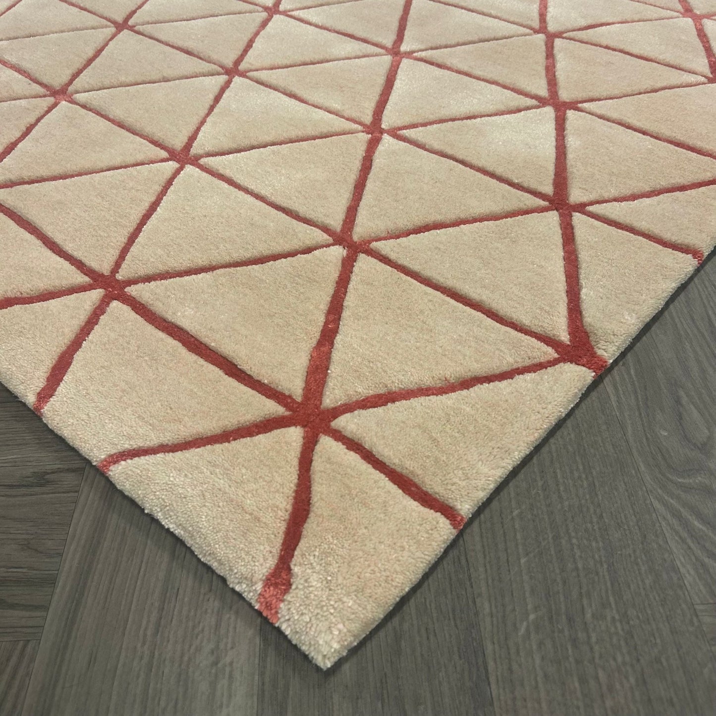 Leolux Girisha Red Vloerkleed - 200x300cm