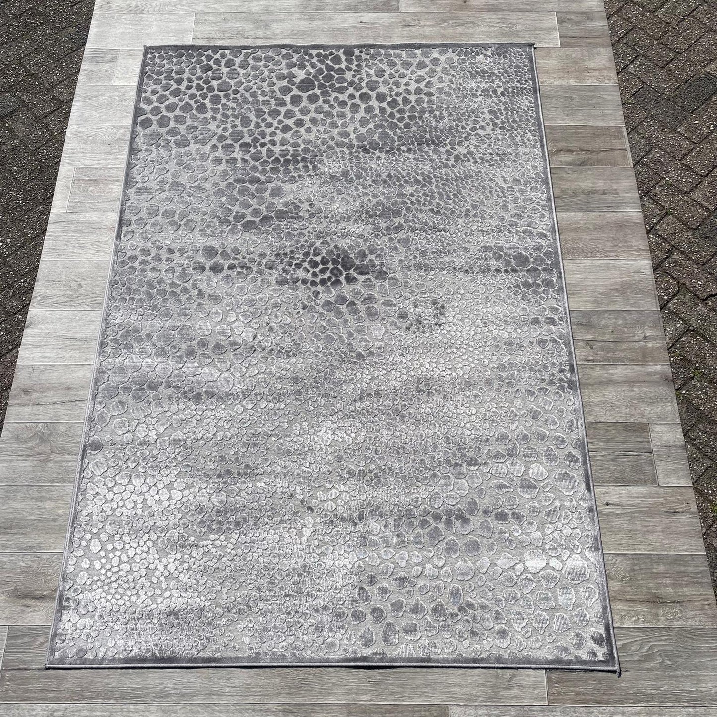 Brinker Carpets Onyx Dessin 880 Grey Silver Vloerkleed - 160x230cm
