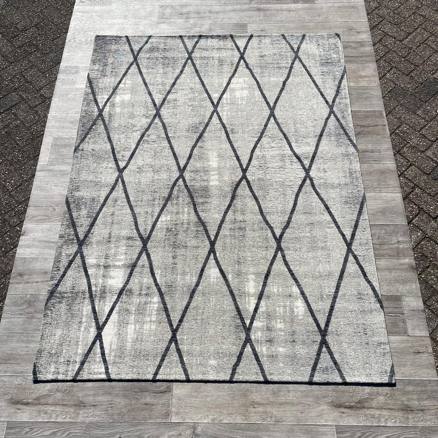 Brinker Carpets Retro Collection Cross Silver Grey Vloerkleed - 170x230cm