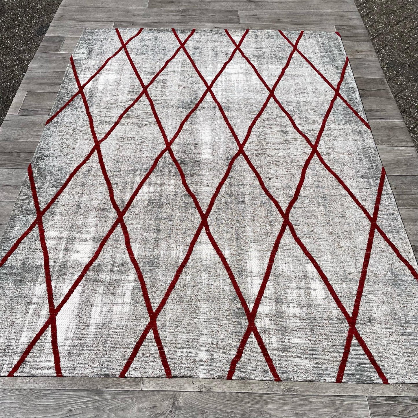Brinker Carpets Retro Collection Cross Silver Red Vloerkleed - 170x230cm