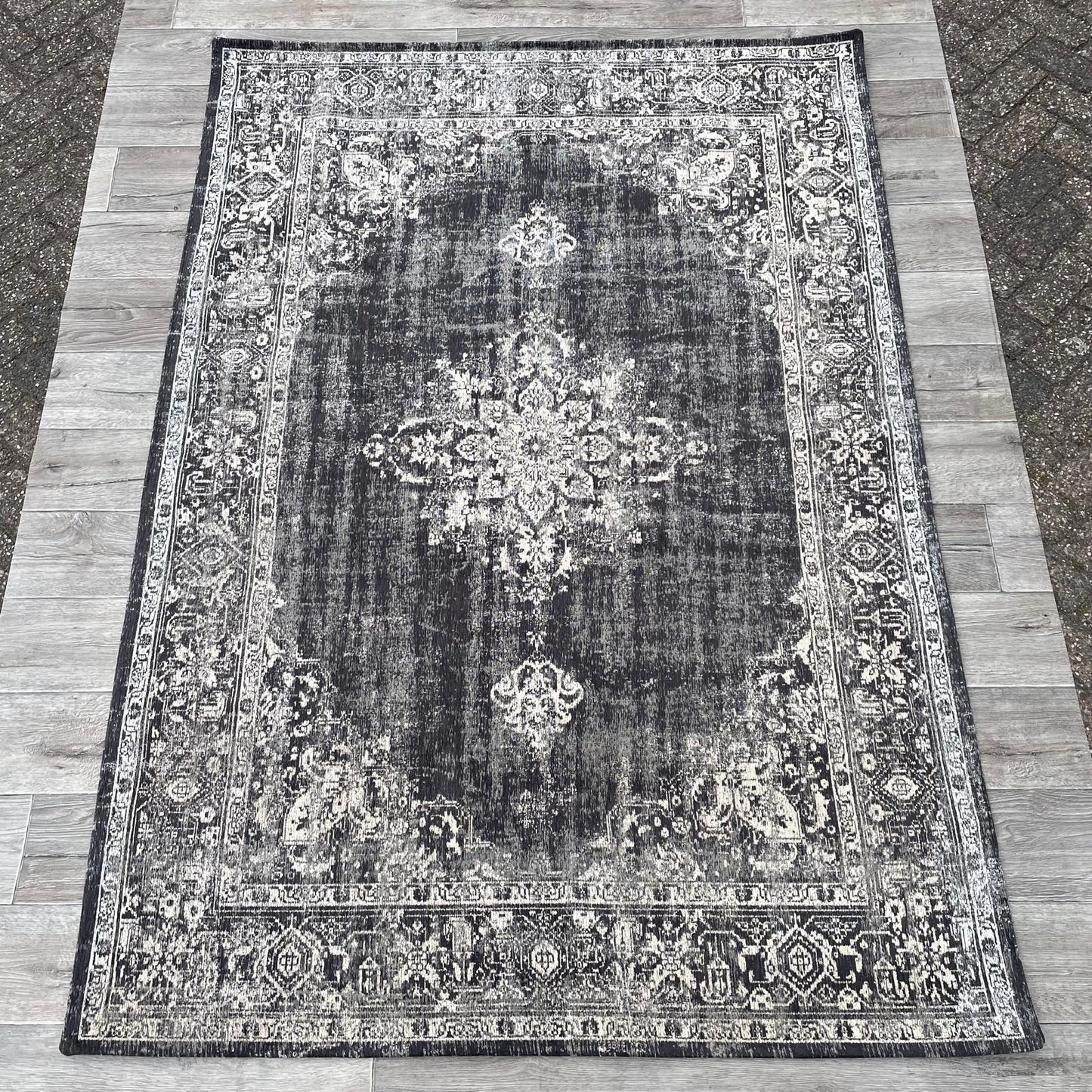 Brinker Carpets Triv Dark Vloerkleed - 170x240cm