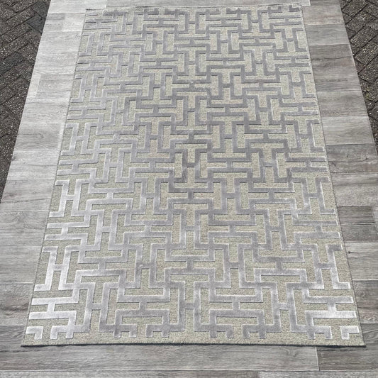 Brinker Carpets Chiara 517 Plumb vloerkleed 280x380cm