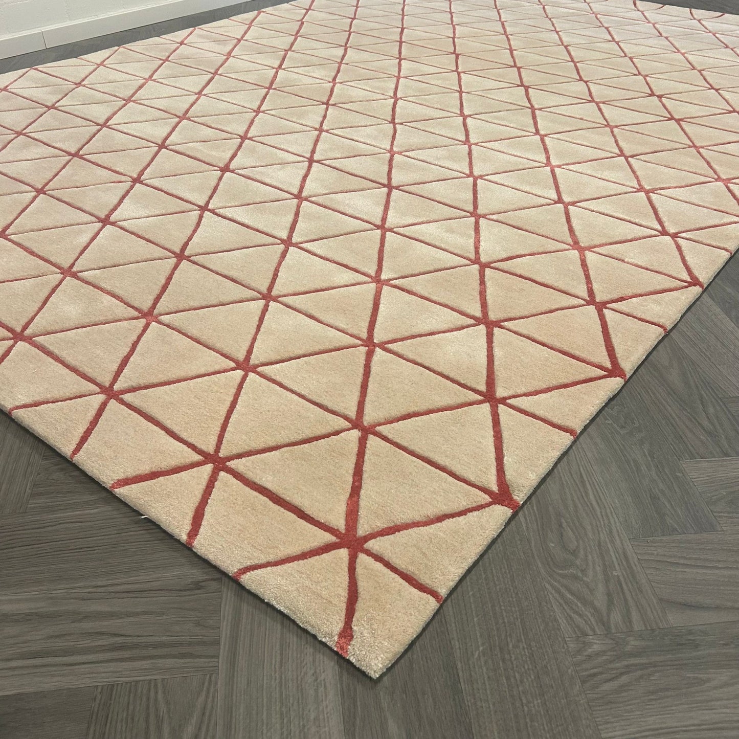 Leolux Girisha Red Vloerkleed - 200x300cm