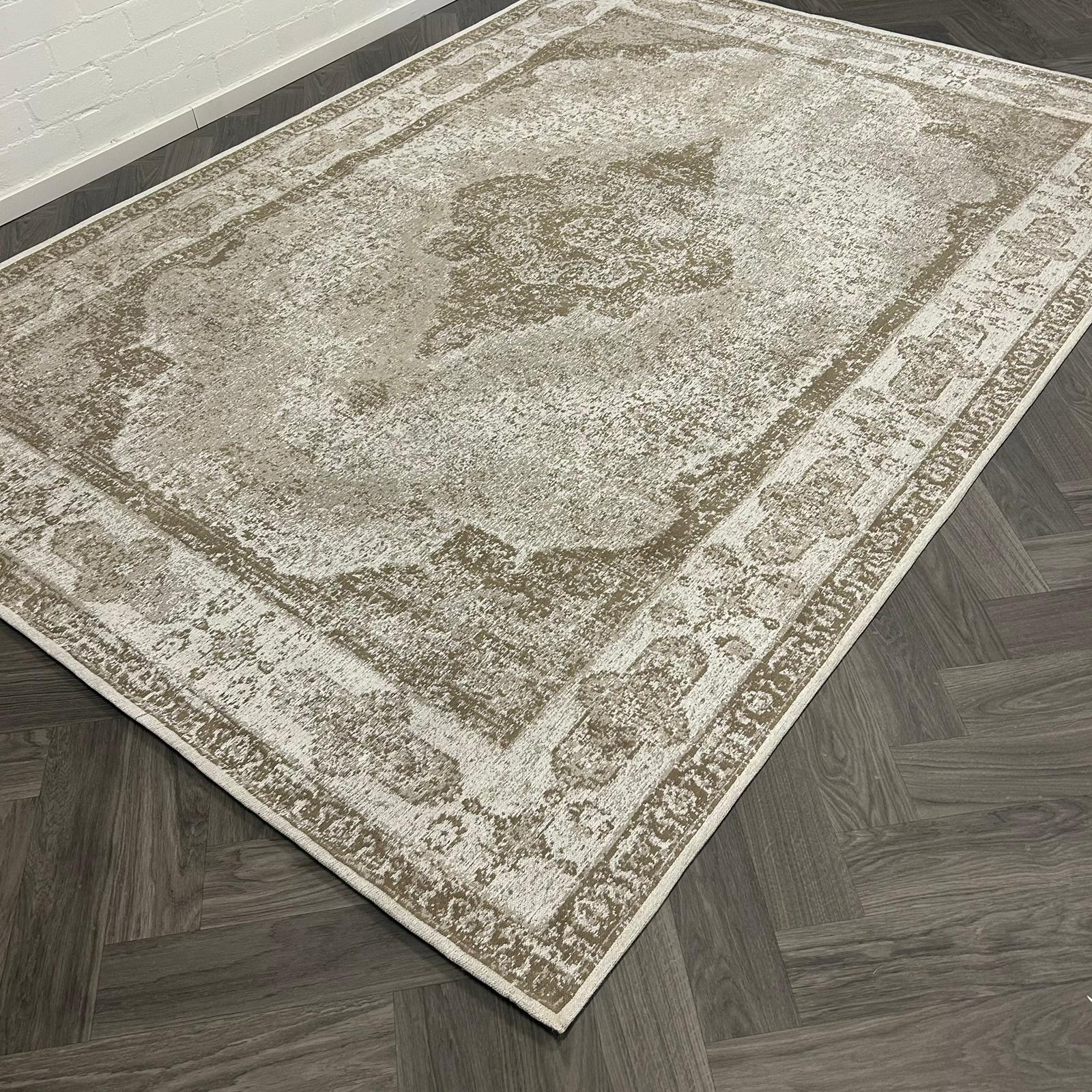 Brinker Carpets Lowla 130 - 200x290cm