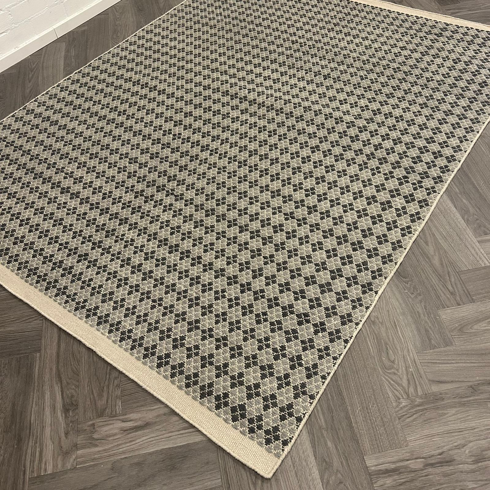 Leolux Pode Mackay Liath Vloerkleed - 200x300cm