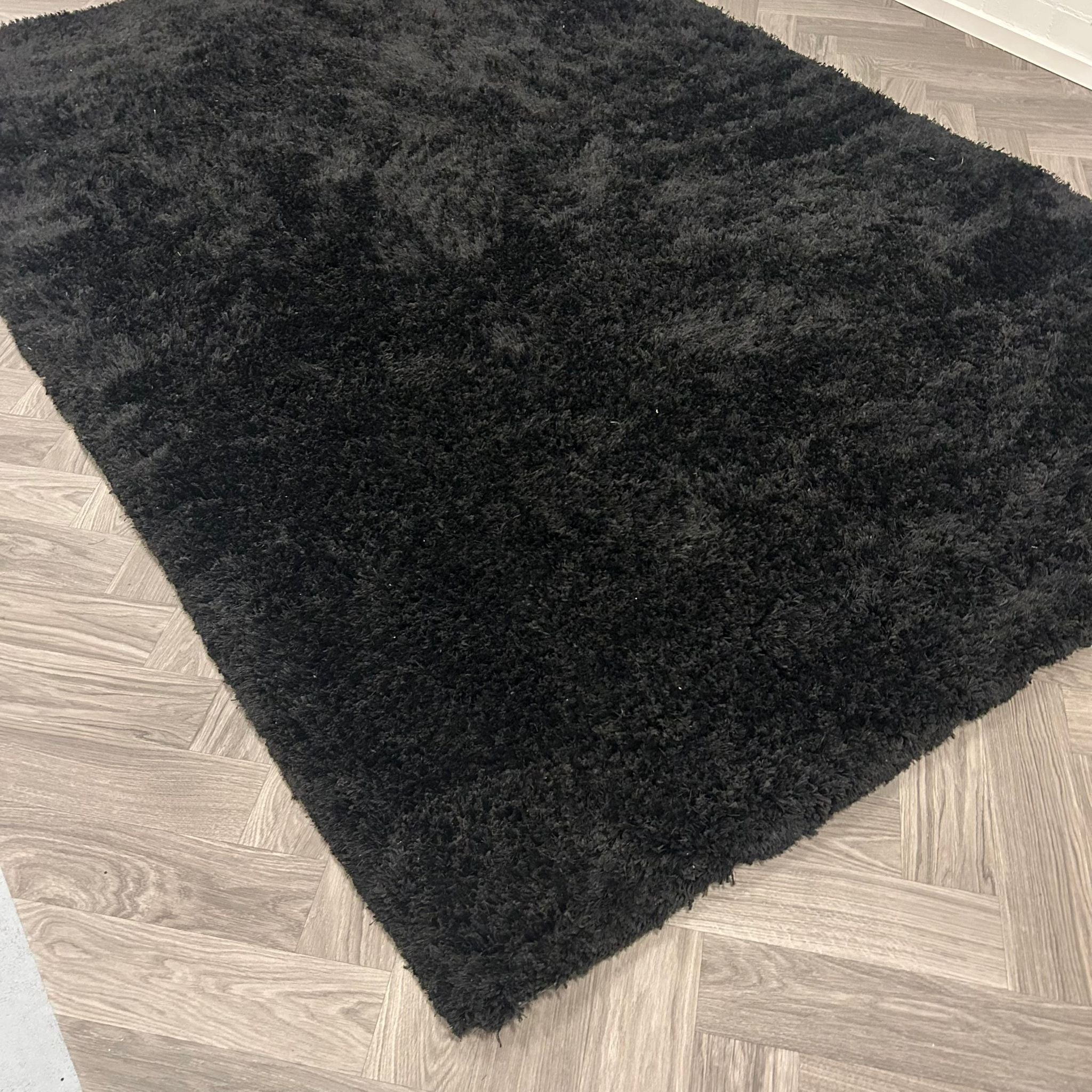 Brinker Carpets Nanda 107 Zwart - 200x300cm