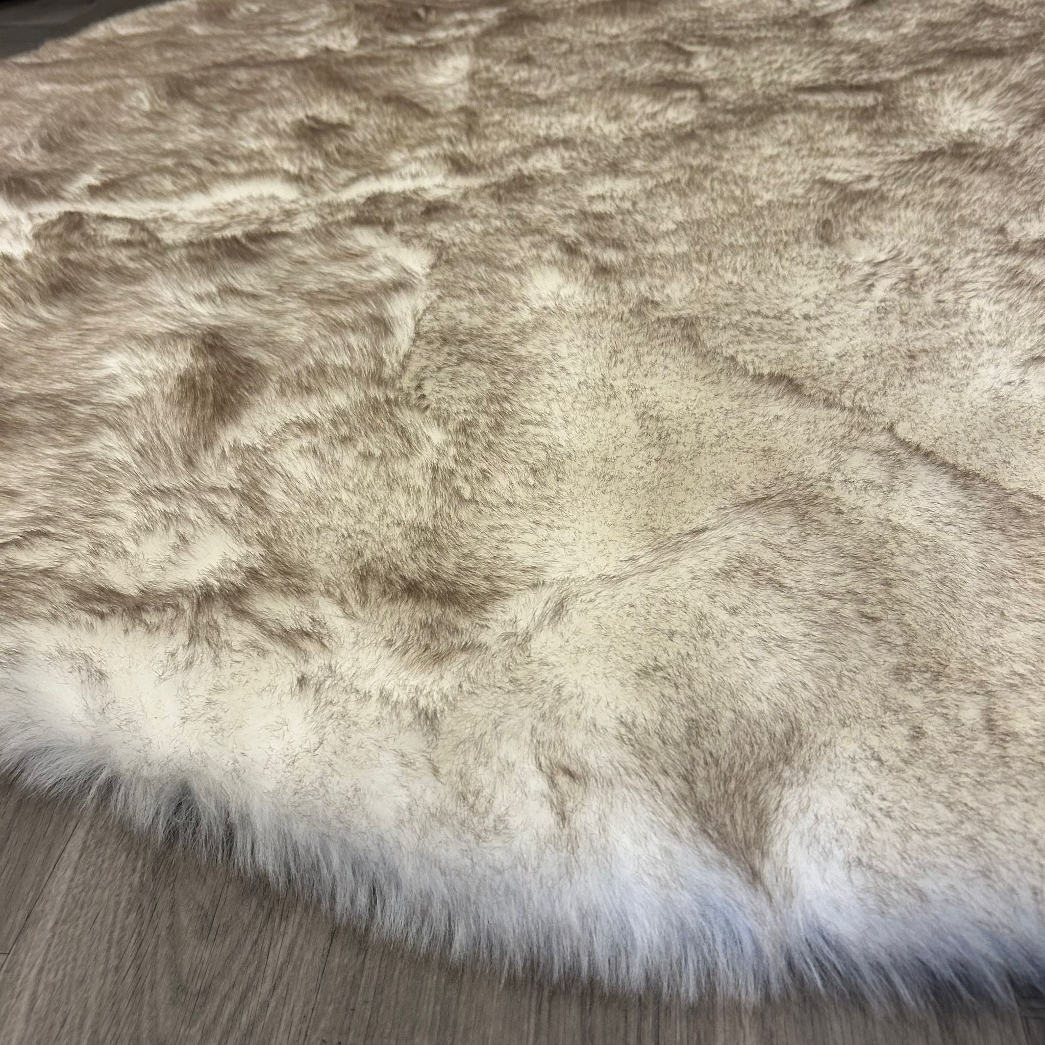Brinker Carpets Fluffy White - 180x180cm