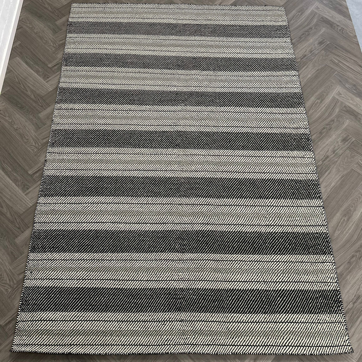 Brinker Airbag White Grey Vloerkleed - 200x290cm - QF Living