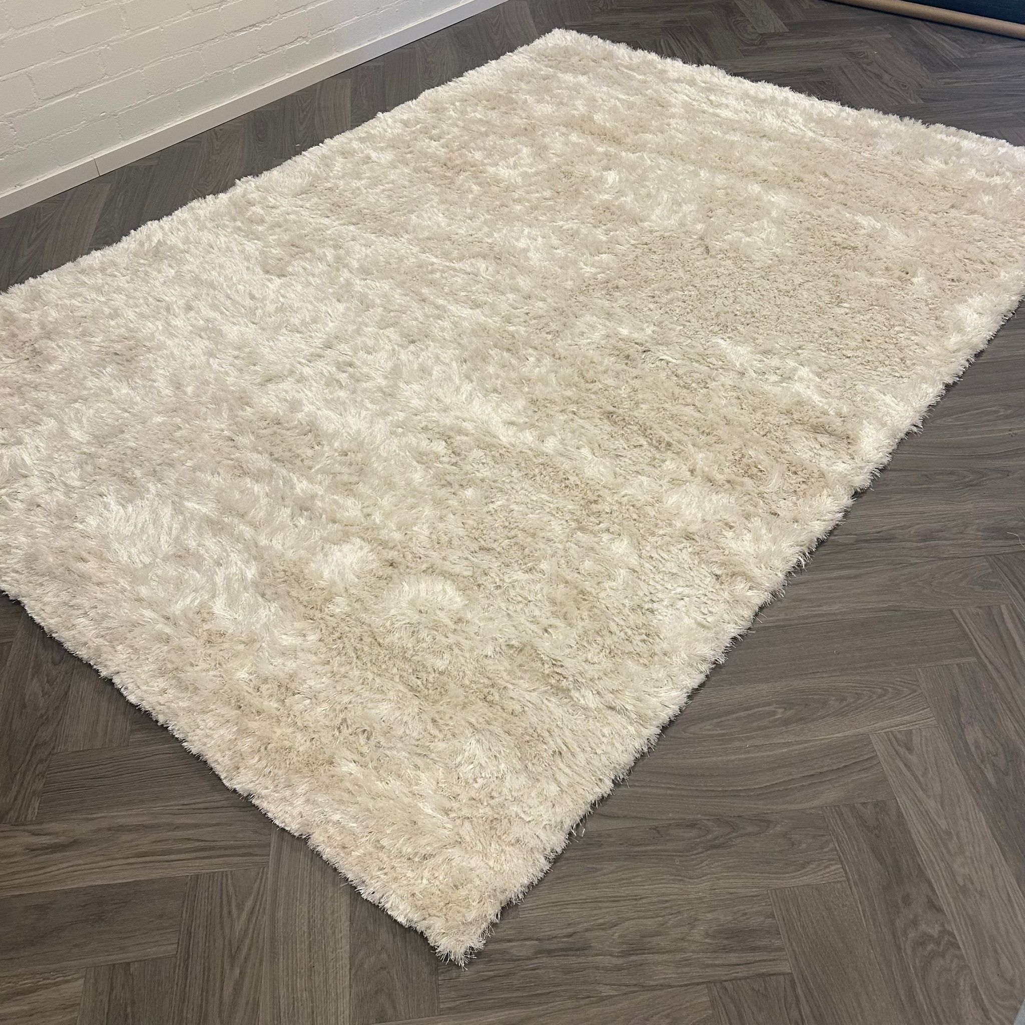 Brinker Arezzo Pella 102 White Vloerkleed - 200x290cm - QF Living