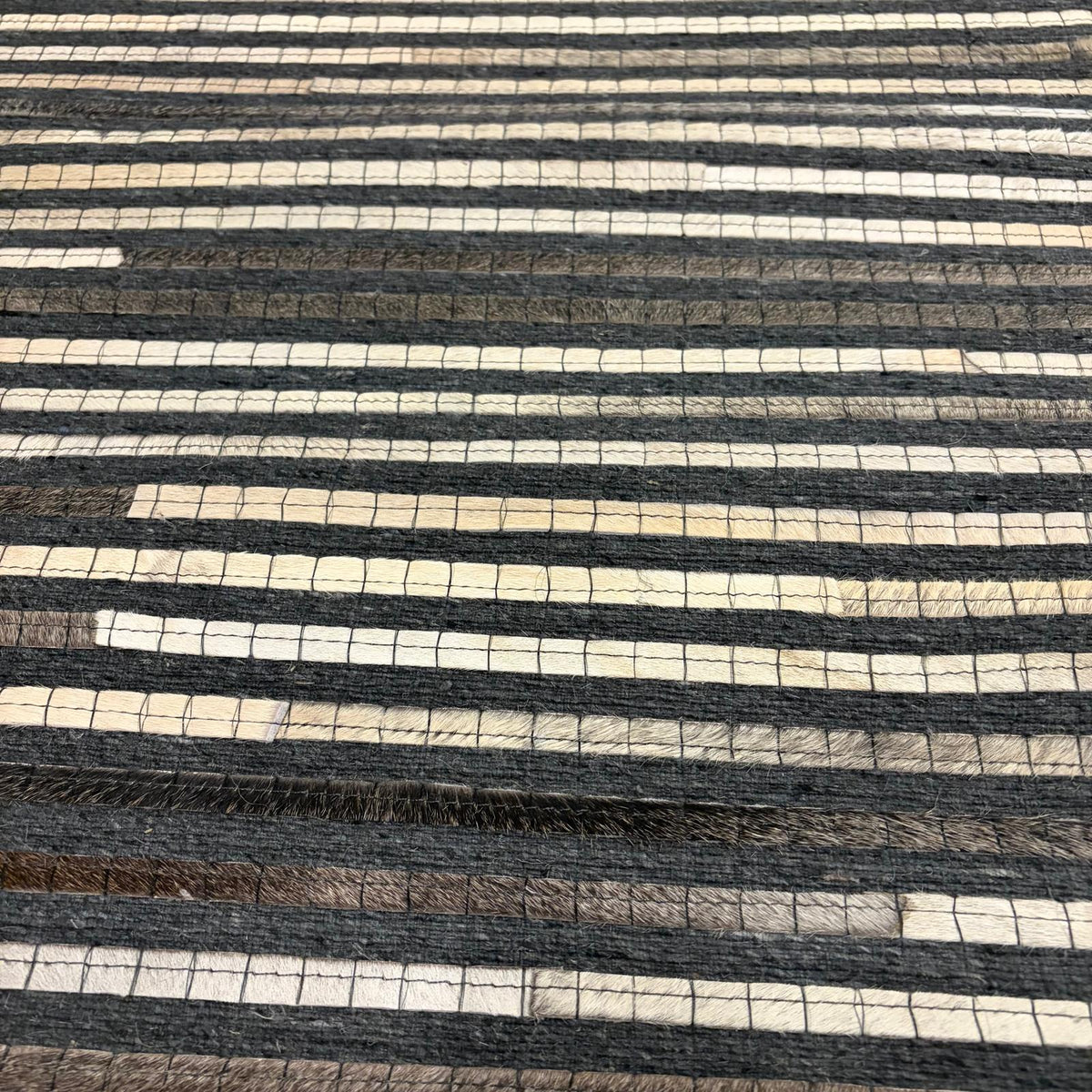 Brinker Balaton Grey Vloerkleed - 200x290cm - QF Living
