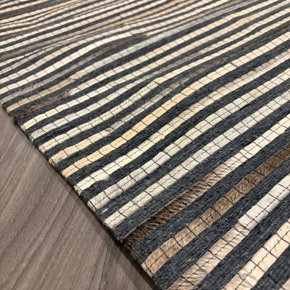Brinker Balaton Grey Vloerkleed - 200x290cm - QF Living