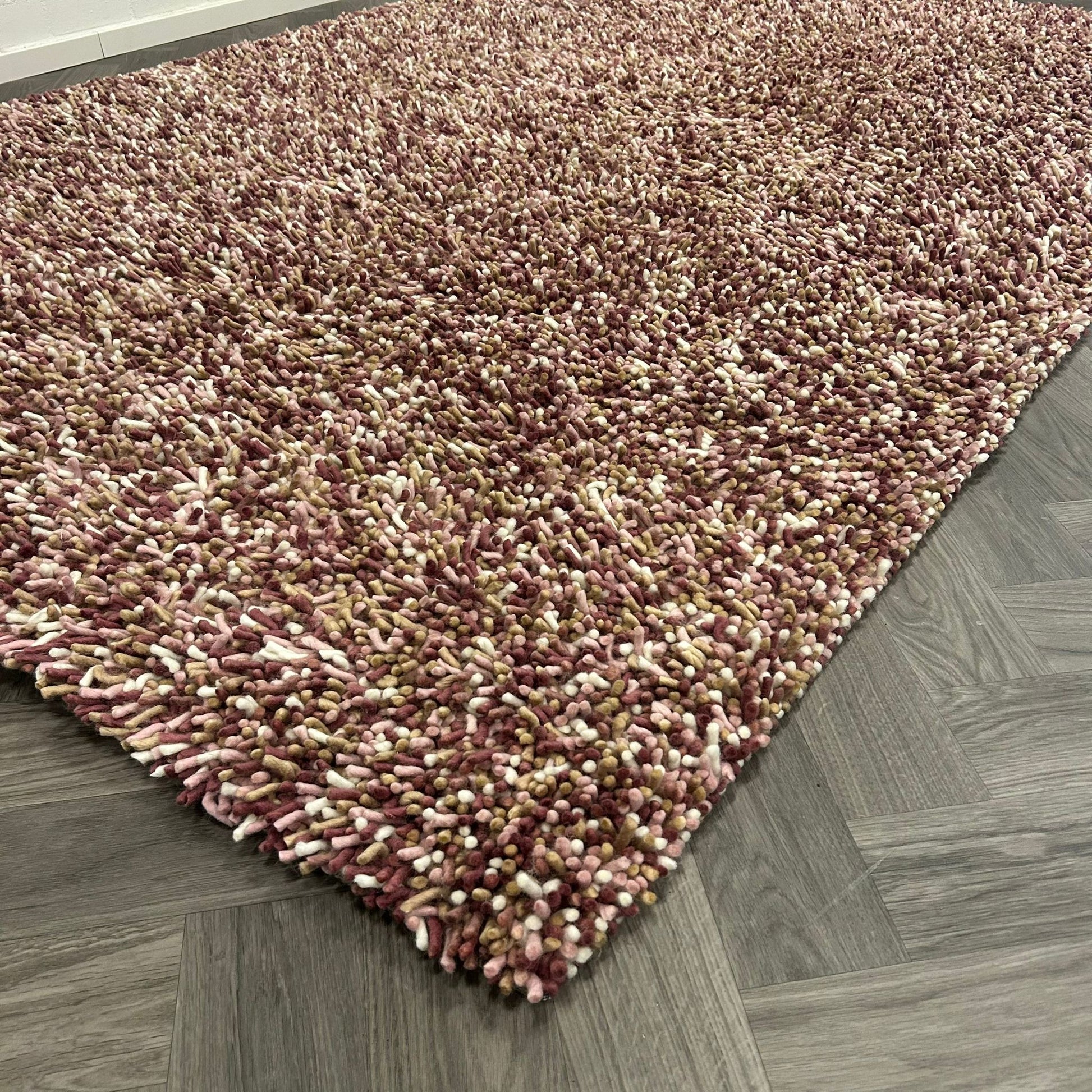 Brinker Carpets Alto Wine Red 325 Vloerkleed - 200x300cm - Vloerkleden Koning