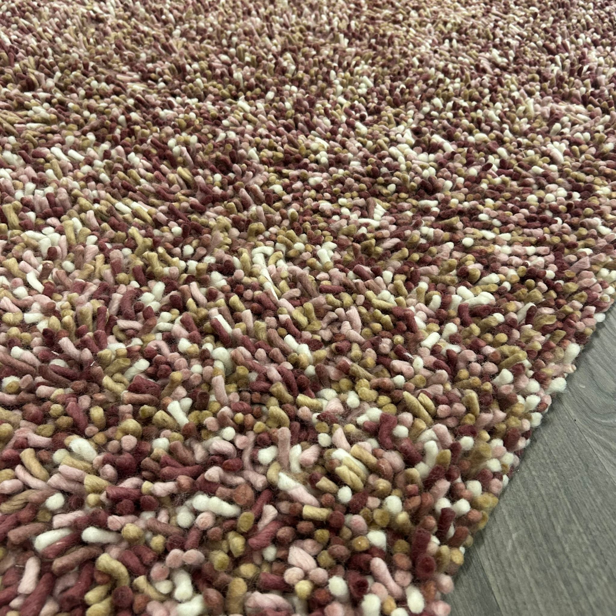 Brinker Carpets Alto Wine Red 325 Vloerkleed - 200x300cm - Vloerkleden Koning