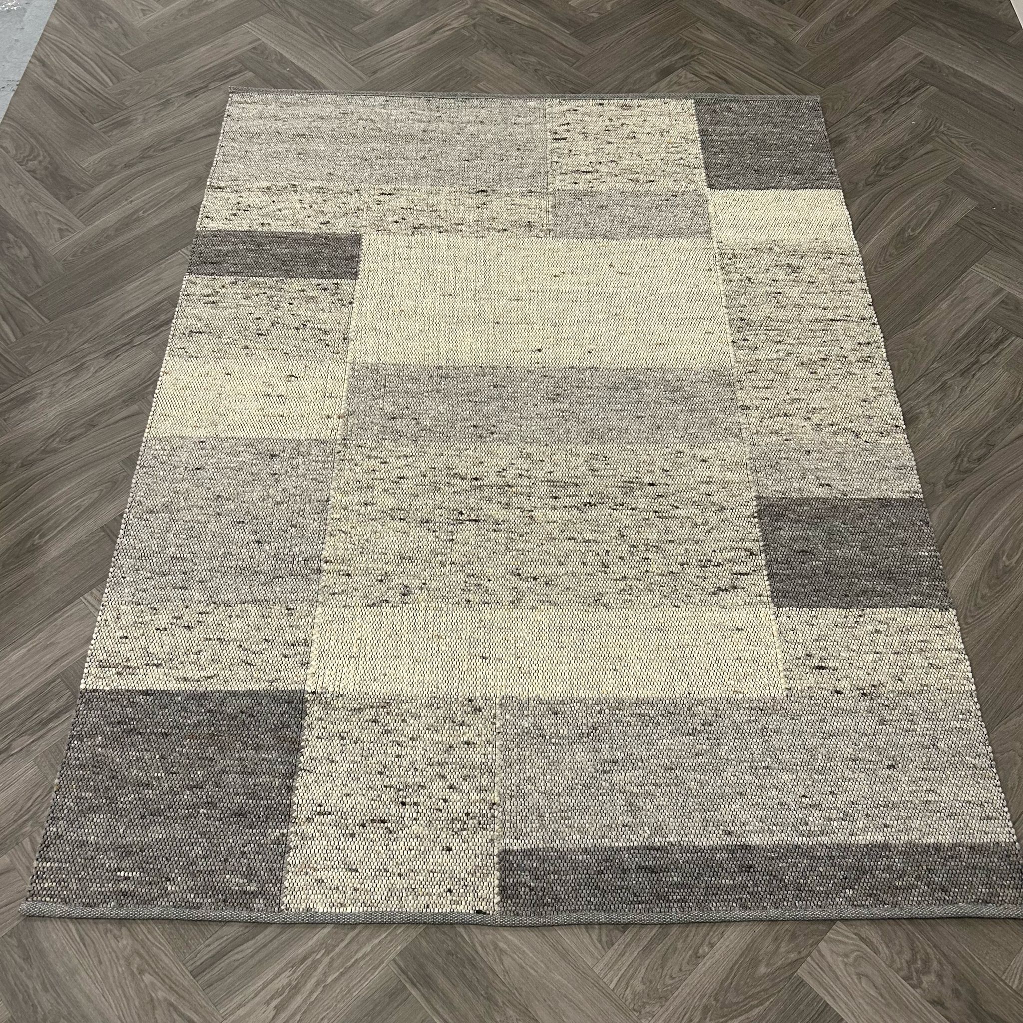 Brinker Carpets Basilicaal Loft 1768 Vloerkleed - 170x230cm - aanzicht 4 - Vloerkleden Koning