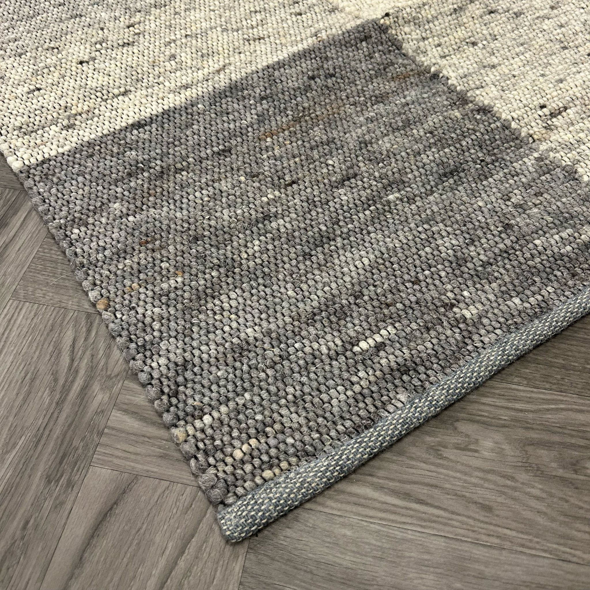 Brinker Carpets Basilicaal Loft 1768 Vloerkleed - 170x230cm - aanzicht 3 - Vloerkleden Koning