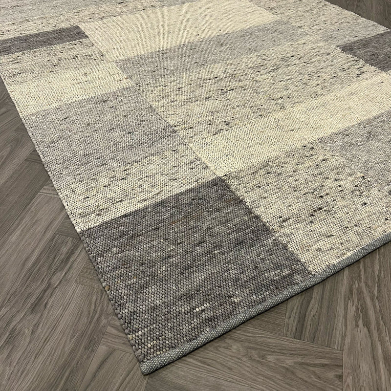 Brinker Carpets Basilicaal Loft 1768 Vloerkleed - 170x230cm - aanzicht 1 - Vloerkleden Koning