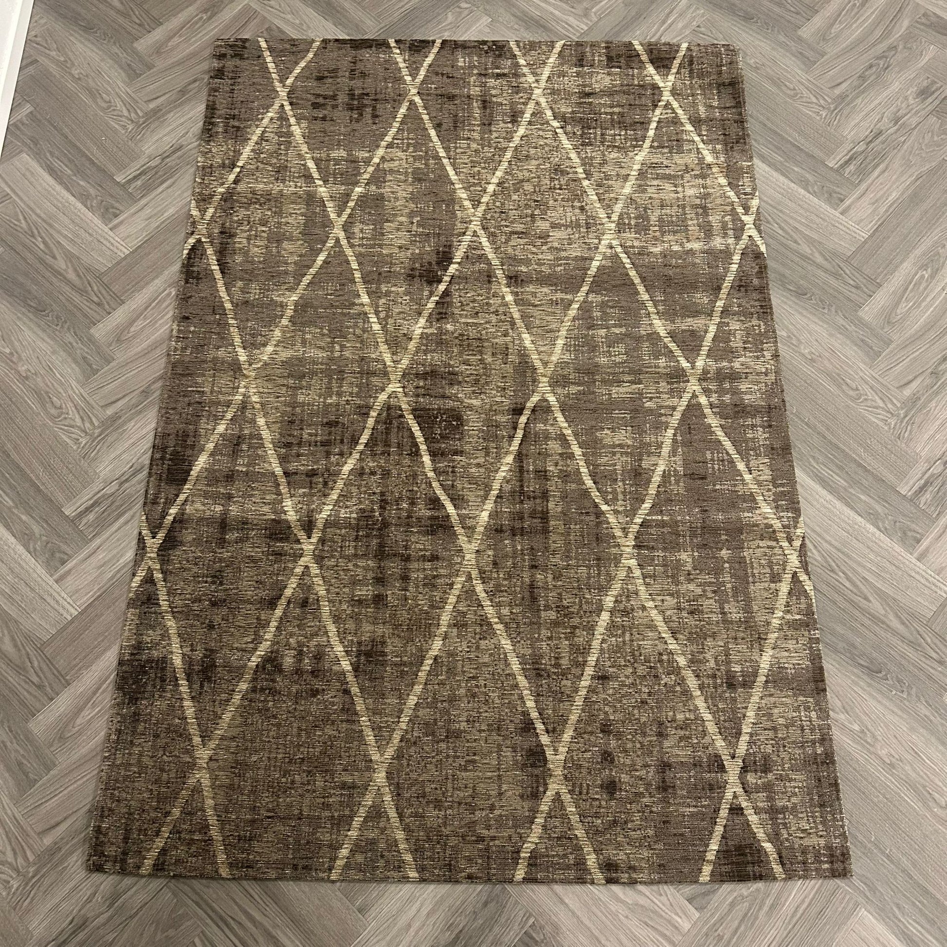 Brinker Carpets Cross Diamo Brown Vloerkleed - 155x230cm - aanzicht 2 - Vloerkleden Koning