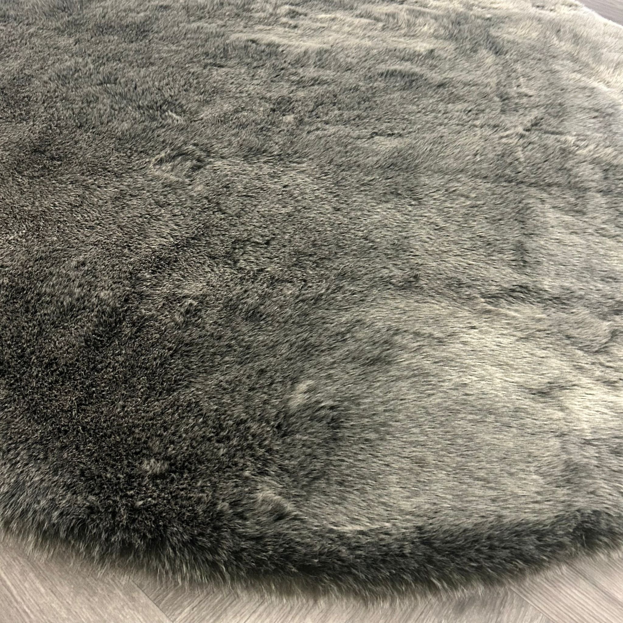 Brinker Carpets Fluffy Anthracite - 180x180cm - Vloerkleden Koning