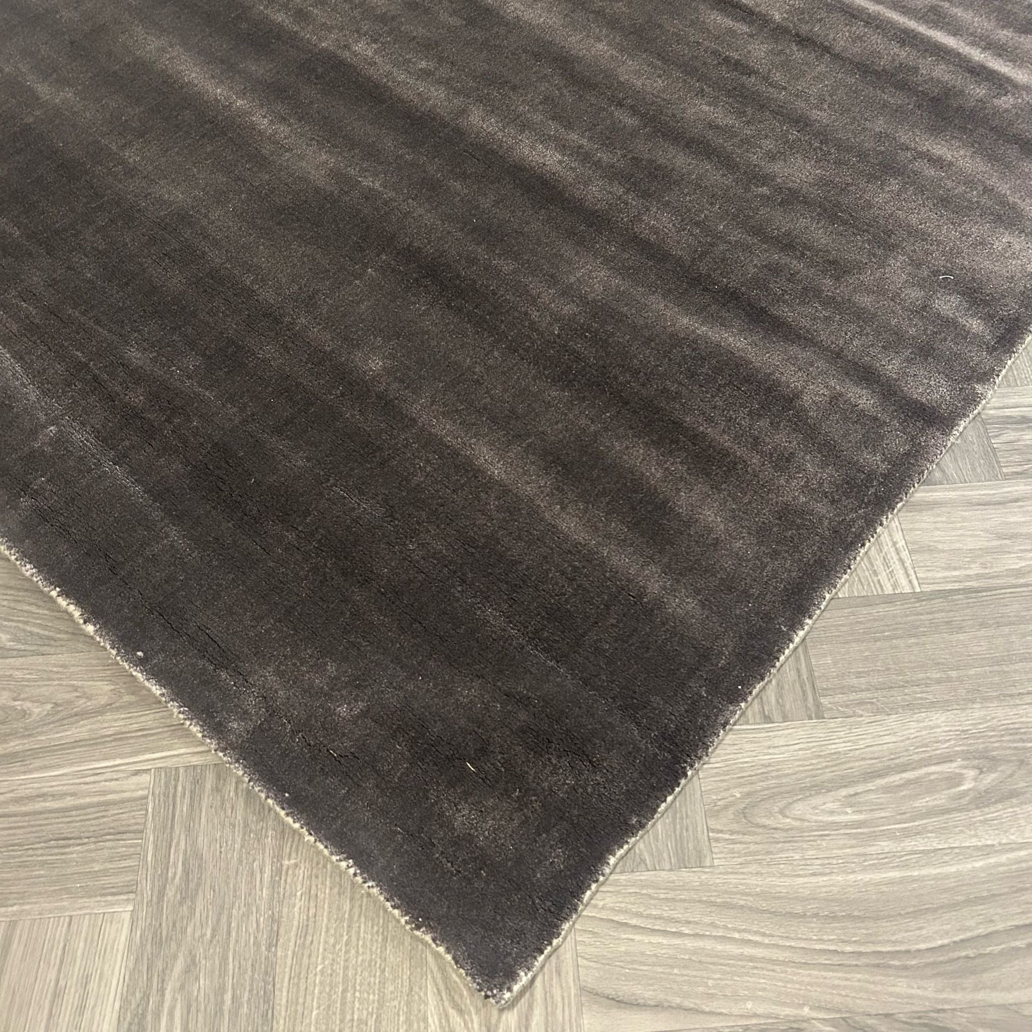 Brinker Carpets Goossens Ferron Donkerbruin Vloerkleed - 170x230cm - Vloerkleden Koning