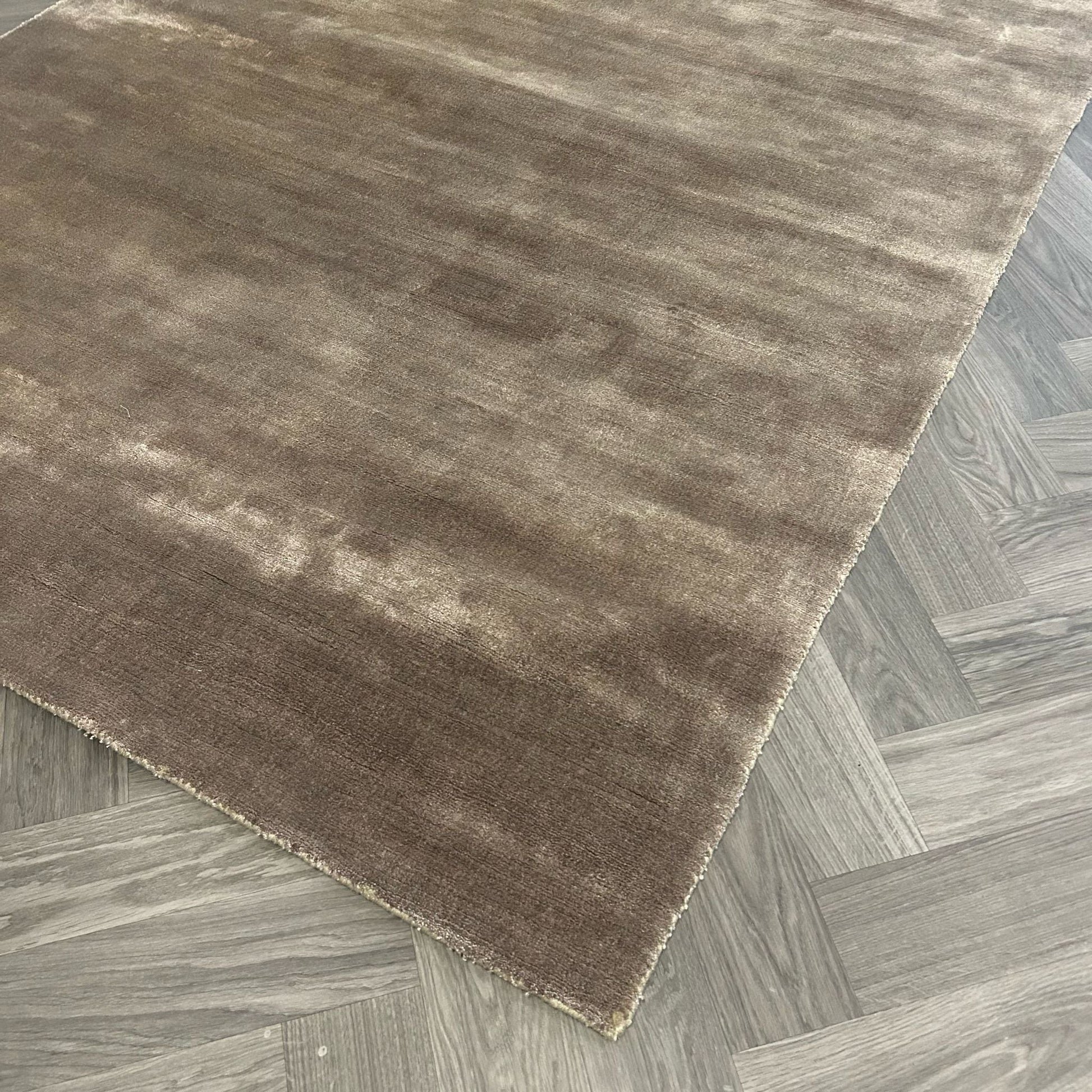 Brinker Carpets Goossens Ferron Lichtbruin Vloerkleed - 170x230cm - aanzicht 2 - Vloerkleden Koning