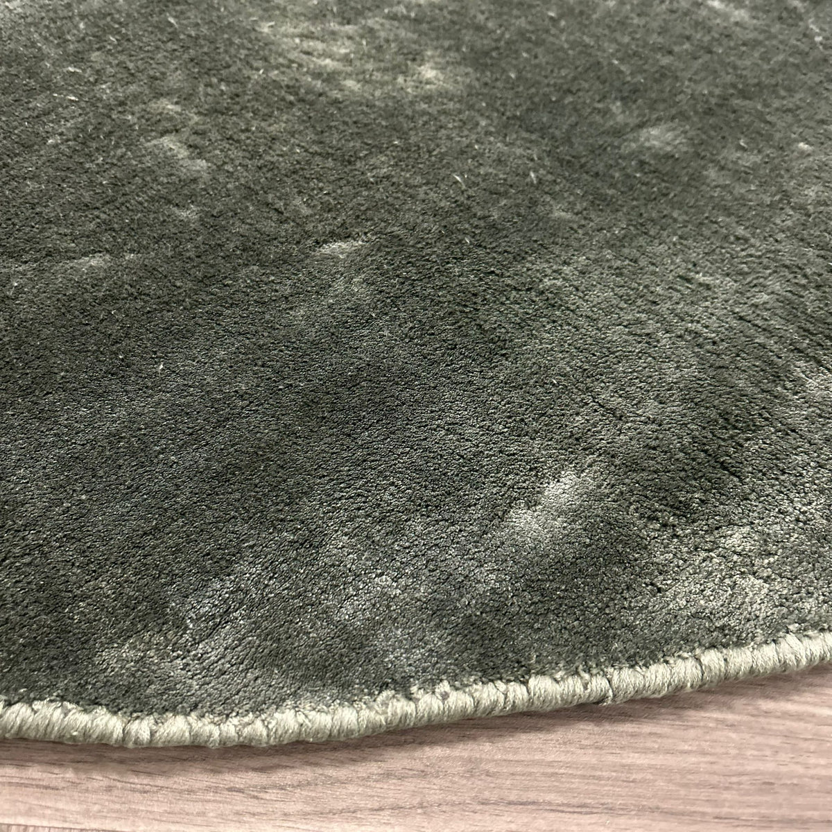 Brinker Carpets Goossens Russel Hunter Vloerkleed - 200x200cm - aanzicht 3 - Vloerkleden Koning