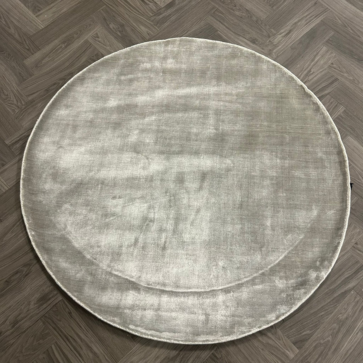 Brinker Carpets Goossens Russel Zilver Vloerkleed - 160x160cm - aanzicht 1 - Vloerkleden Koning