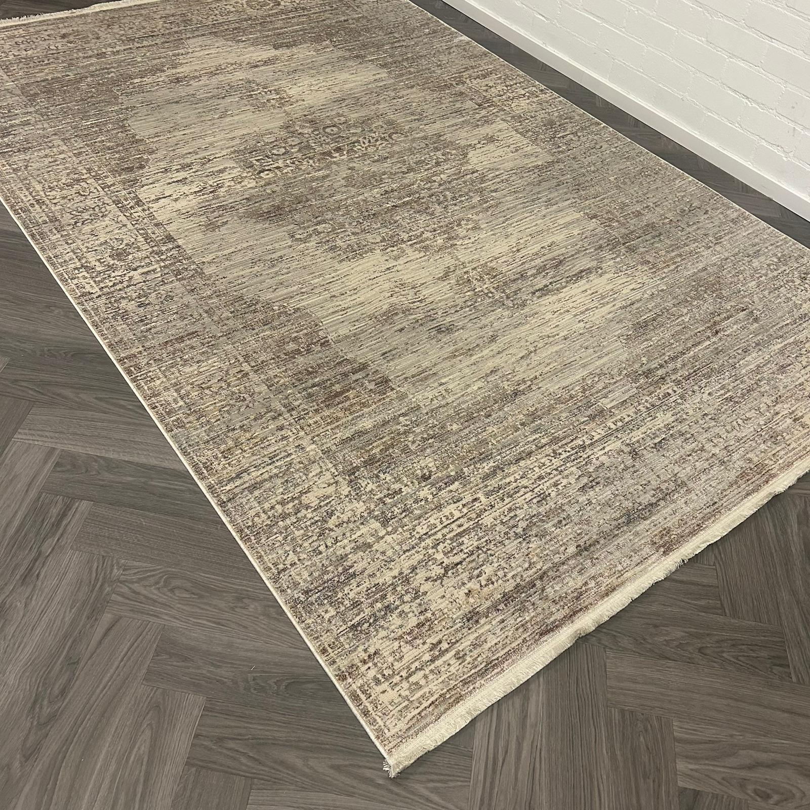 Brinker Carpets Himalaya - 842 beige/off - white - 200x300cm - Vloerkleden Koning