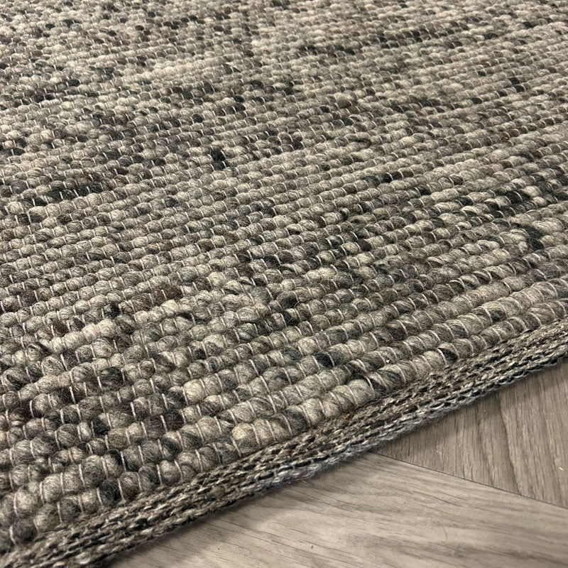 Brinker Carpets Kiezel Antraciet Vloerkleed - 300x400cm - aanzicht 1 - Vloerkleden Koning