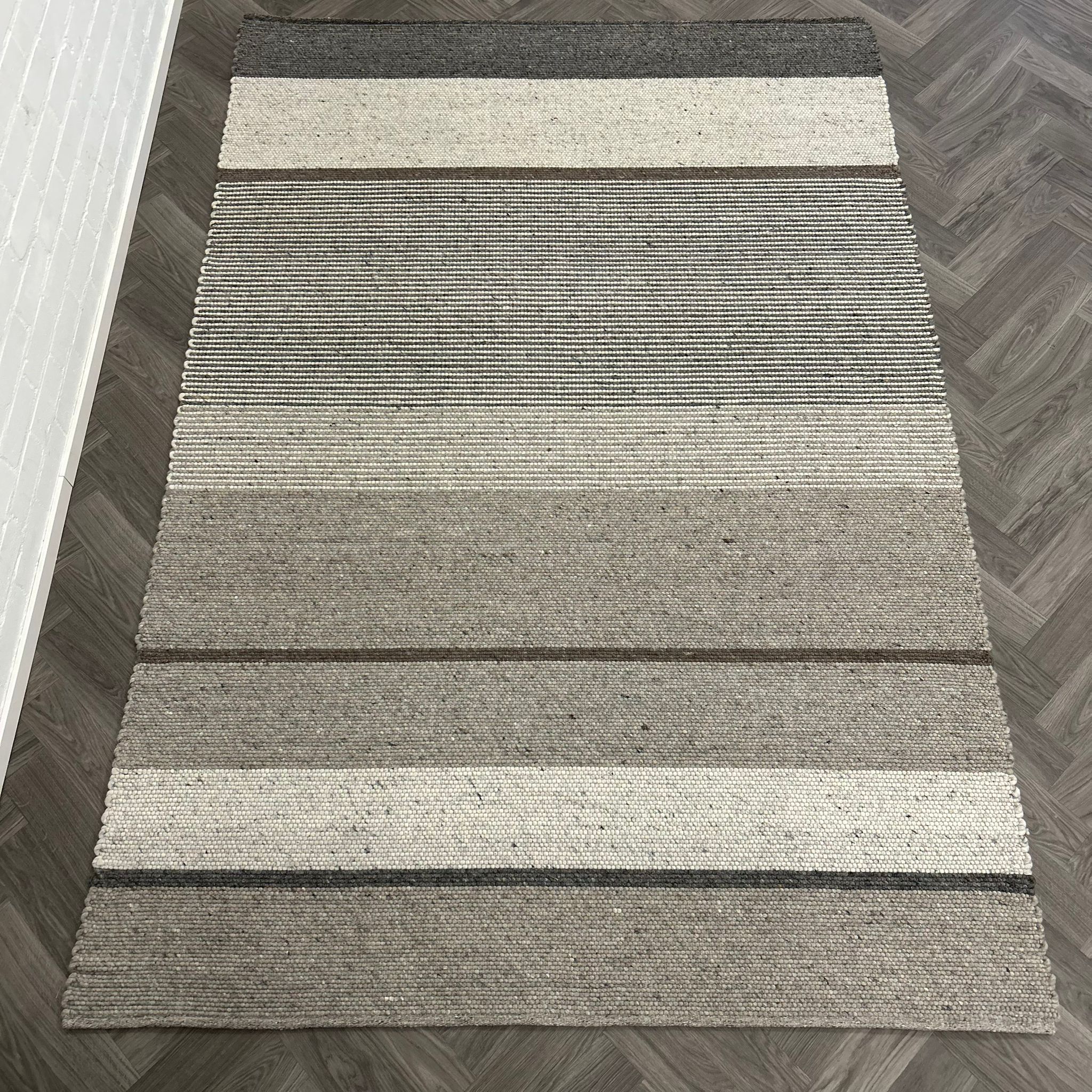 Brinker Carpets Kjul Grey Vloerkleed - 200x300cm - aanzicht 3 - Vloerkleden Koning