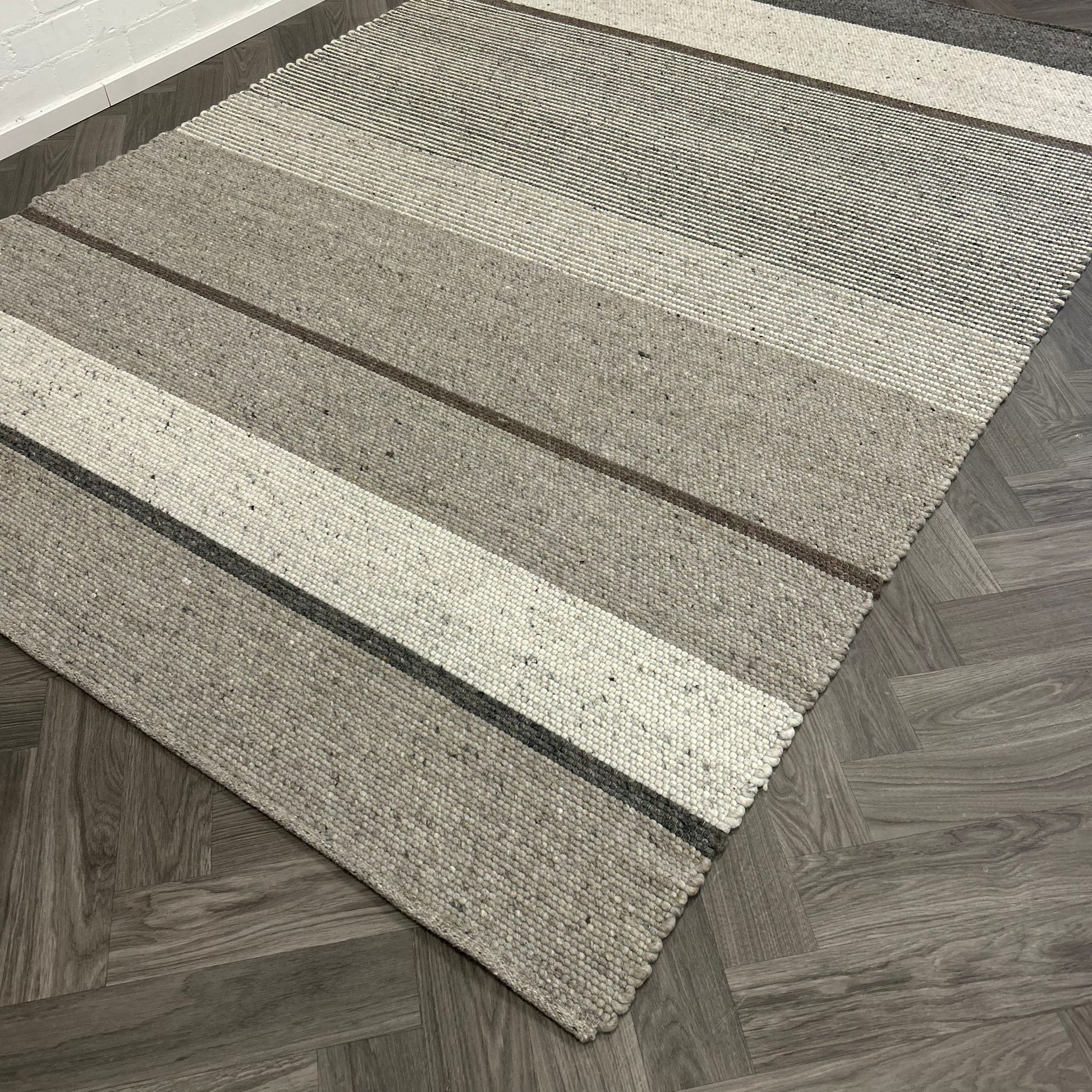 Brinker Carpets Kjul Grey Vloerkleed - 200x300cm - aanzicht 1 - Vloerkleden Koning
