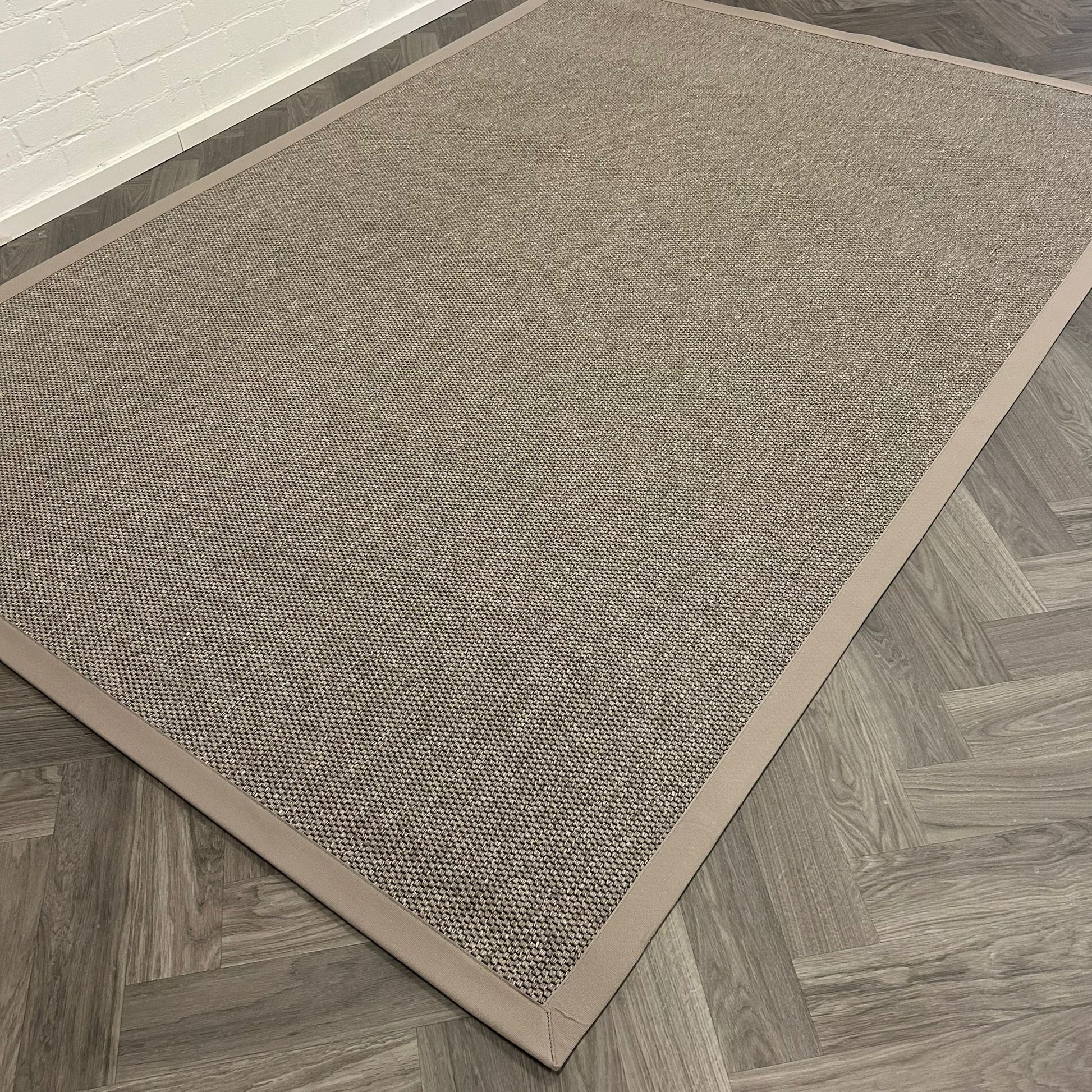 Brinker Carpets Lima 3415 Dark Beige - 200x300cm - aanzicht 1 - Vloerkleden Koning