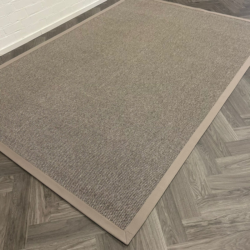 Brinker Carpets Lima 3415 Dark Beige - 200x300cm - aanzicht 1 - Vloerkleden Koning