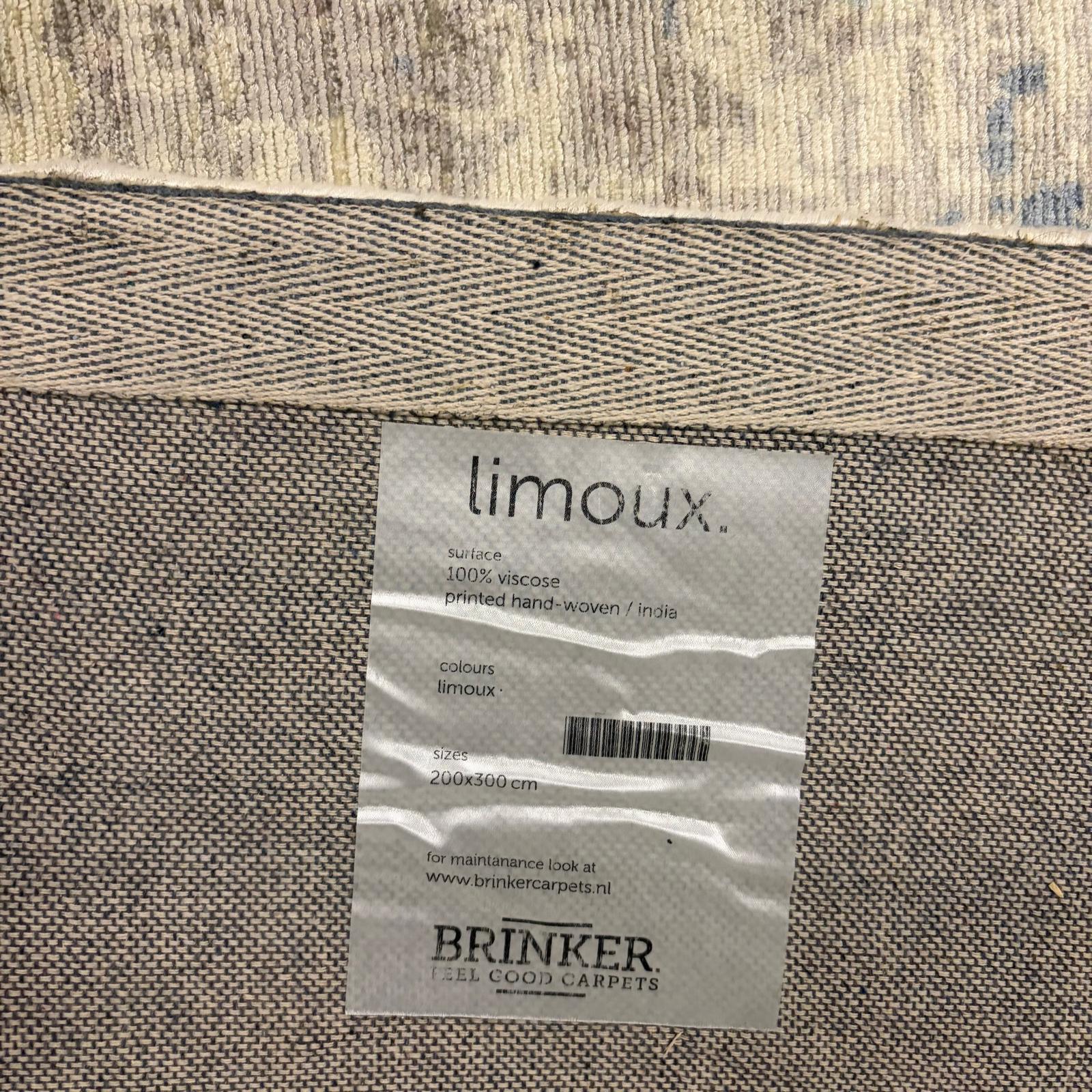Brinker Carpets Limoux Sky 2 Vloerkleed - 200x300cm - aanzicht 5 - Vloerkleden Koning