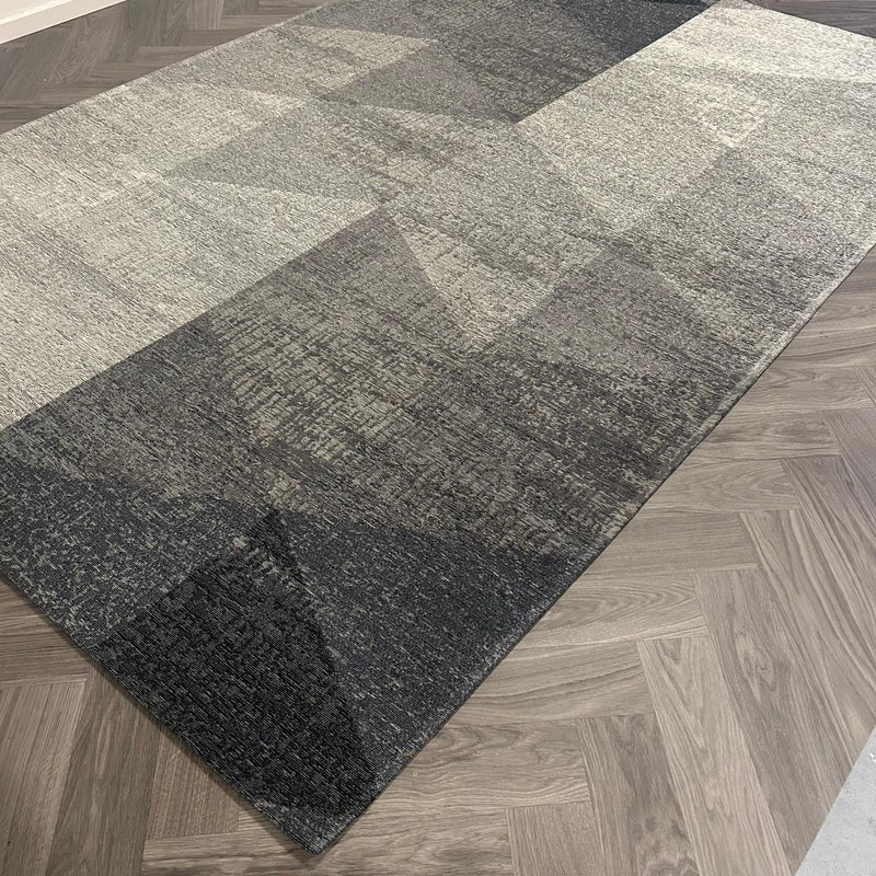 Brinker Carpets Nika Silver Vloerkleed - 170x230cm - aanzicht 1 - Vloerkleden Koning