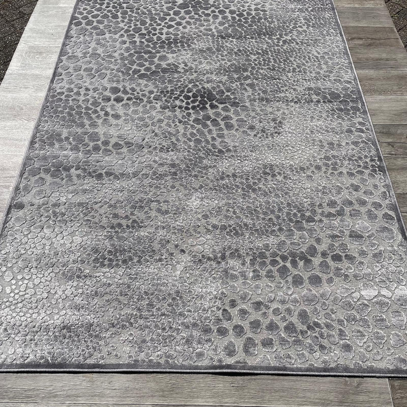 Brinker Carpets Onyx Dessin 880 Grey Silver Vloerkleed - 160x230cm - aanzicht 1 - Vloerkleden Koning