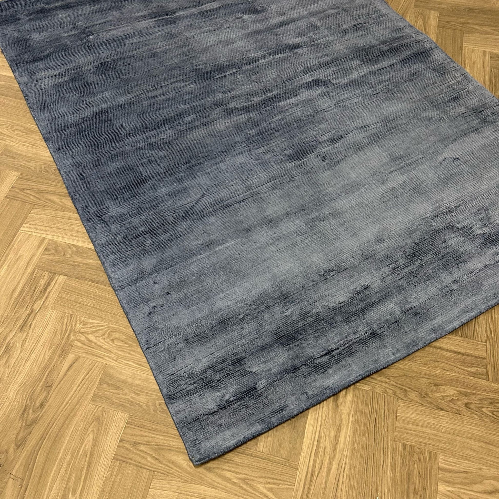 Brinker Carpets Oyster Navy Blue Vloerkleed - 200x300cm - aanzicht 1 - Vloerkleden Koning