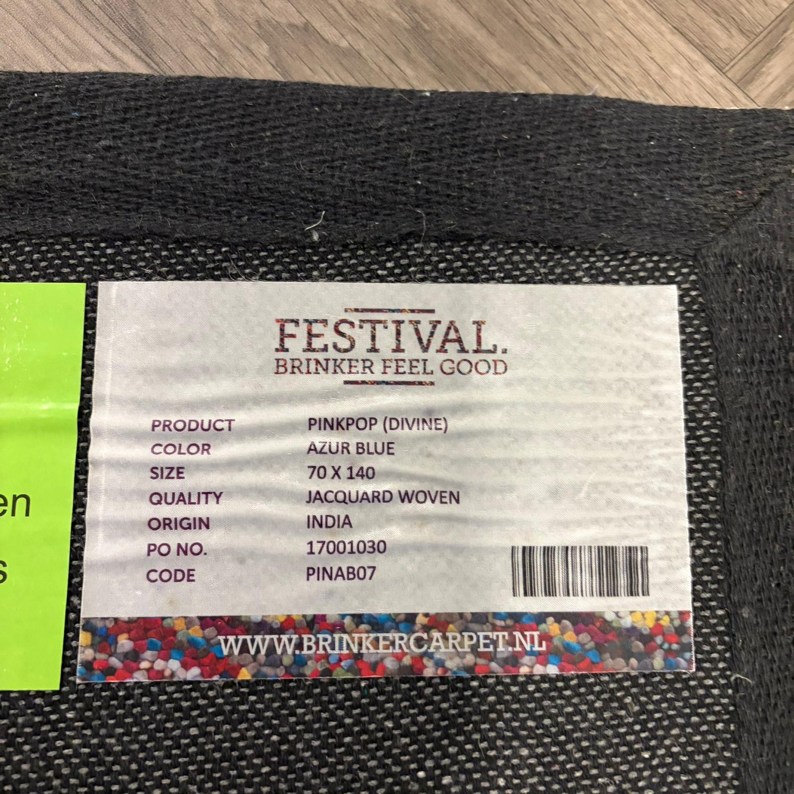 Brinker Carpets Pinkpop Azur Blue Vloerkleed - 70x140cm - aanzicht 4 - Vloerkleden Koning