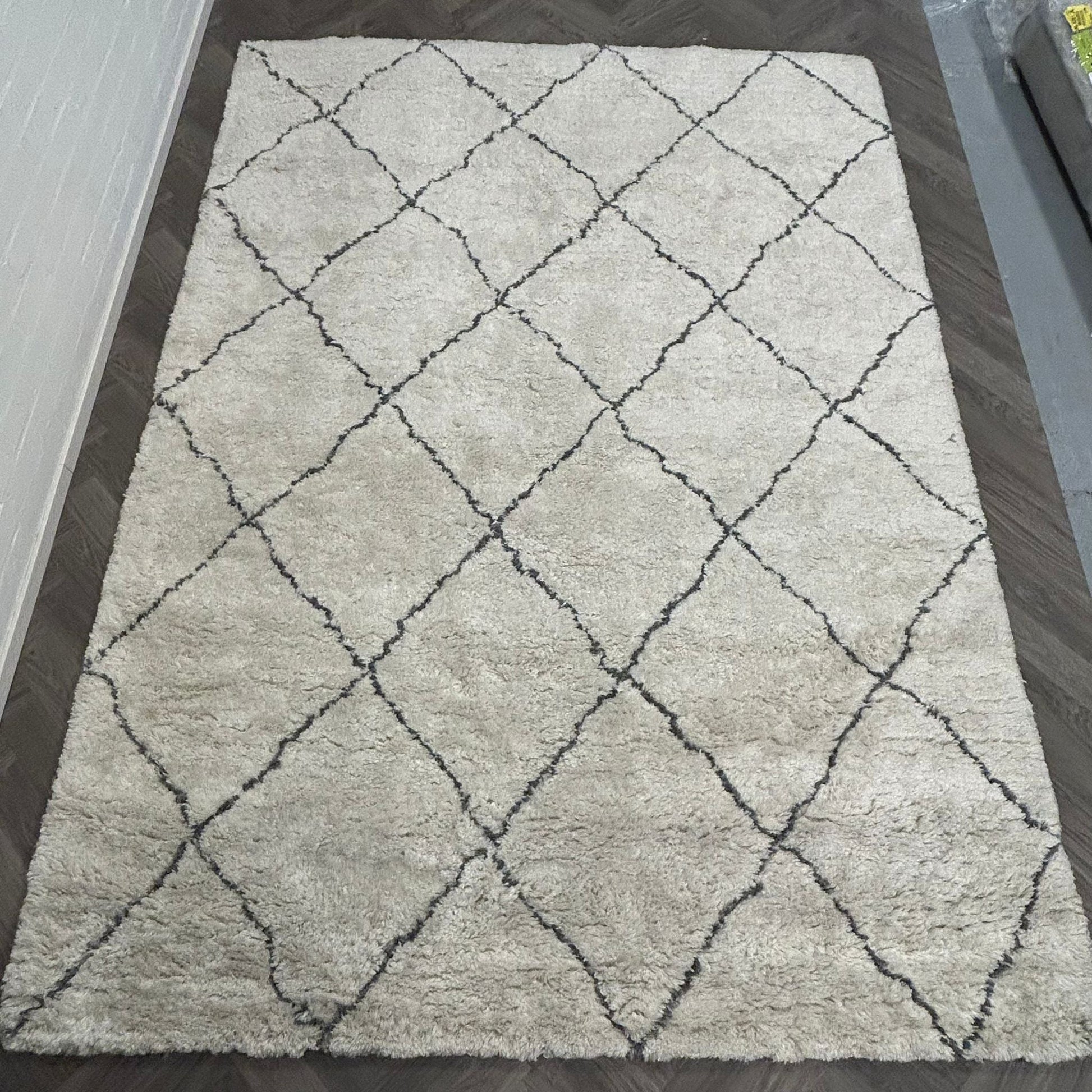 Brinker Carpets Rhombus White/Grey Vloerkleed - 250x350cm - aanzicht 2 - Vloerkleden Koning