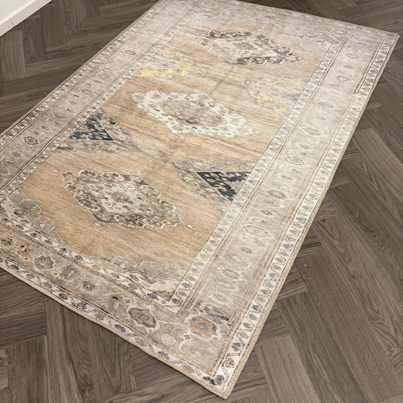 Brinker Carpets Senna Yellow Vloerkleed - 140x200cm - aanzicht 1 - Vloerkleden Koning