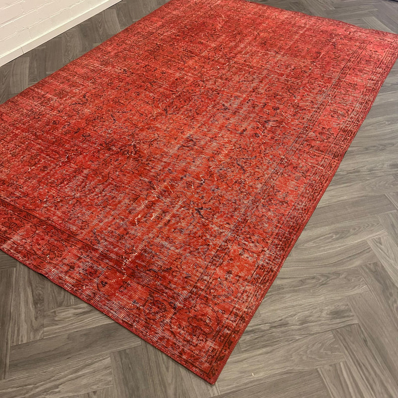 Brinker Carpets Vintage carpet 2421 Red - 200x300cm - aanzicht 1 - Vloerkleden Koning