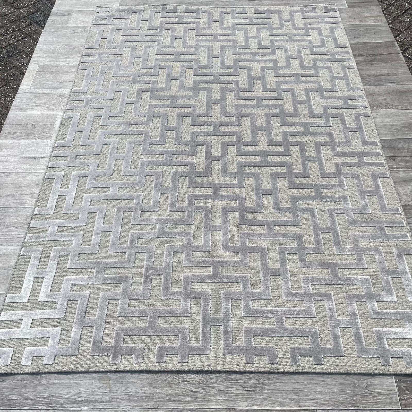 Brinker Chiara 517 Plumb Vloerkleed - 280x380cm - QF Living