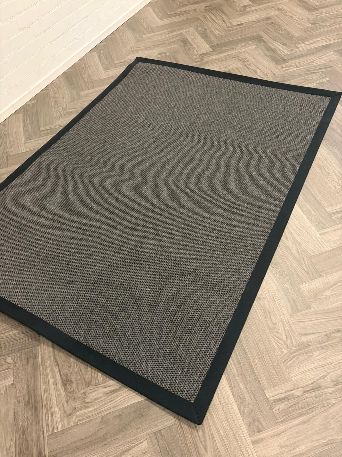 Brinker Lima Black Vloerkleed - 165x230cm - QF Living