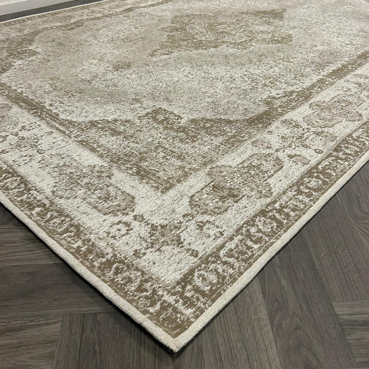 Brinker Lowla 130 - 200x290cm - QF Living