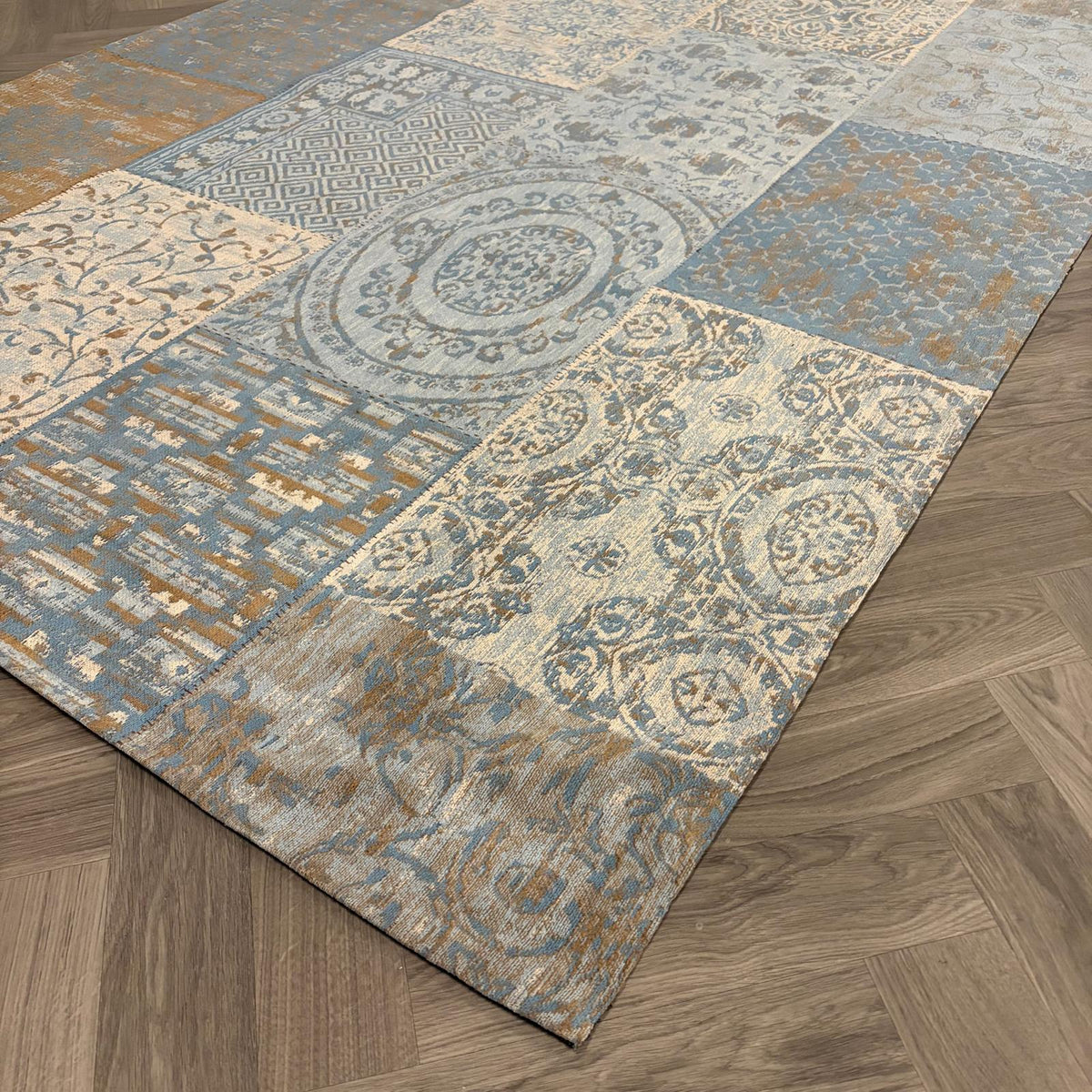 Brinker Output Alaskan Blue Vloerkleed - 200x290cm - QF Living
