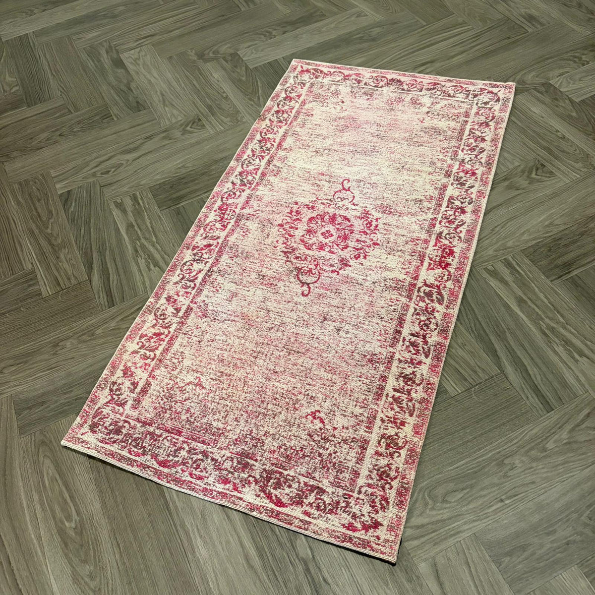Brinker Pinkpop Pink Vloerkleed - 70x140cm - QF Living