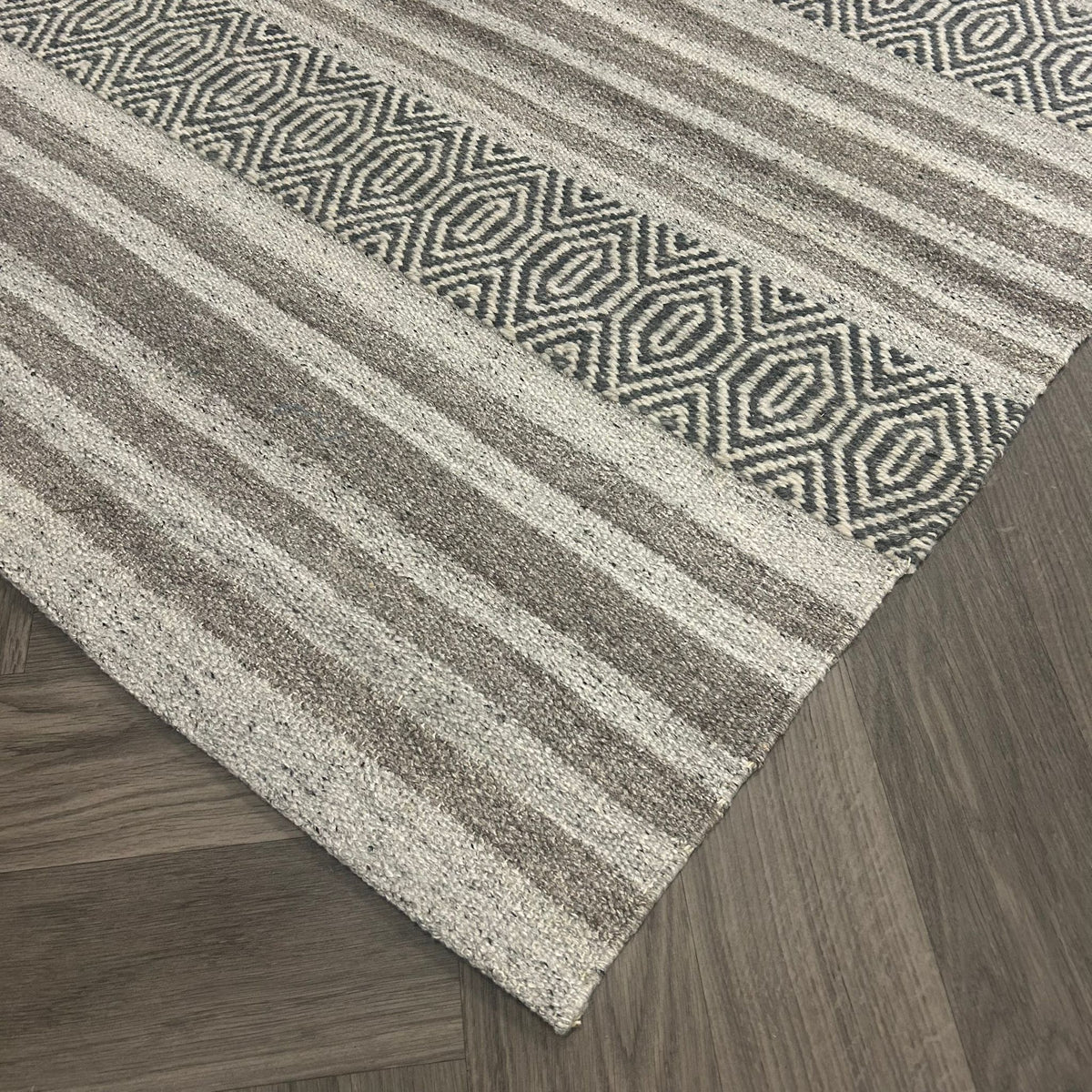 Brinker Rain Grey Vloerkleed - 200x290cm - QF Living