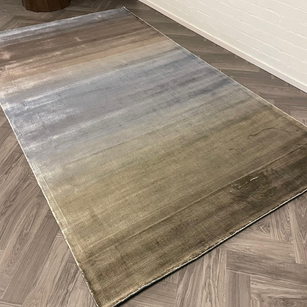 Brinker Velvet 11826 Ash Vloerkleed - 200x350cm - QF Living