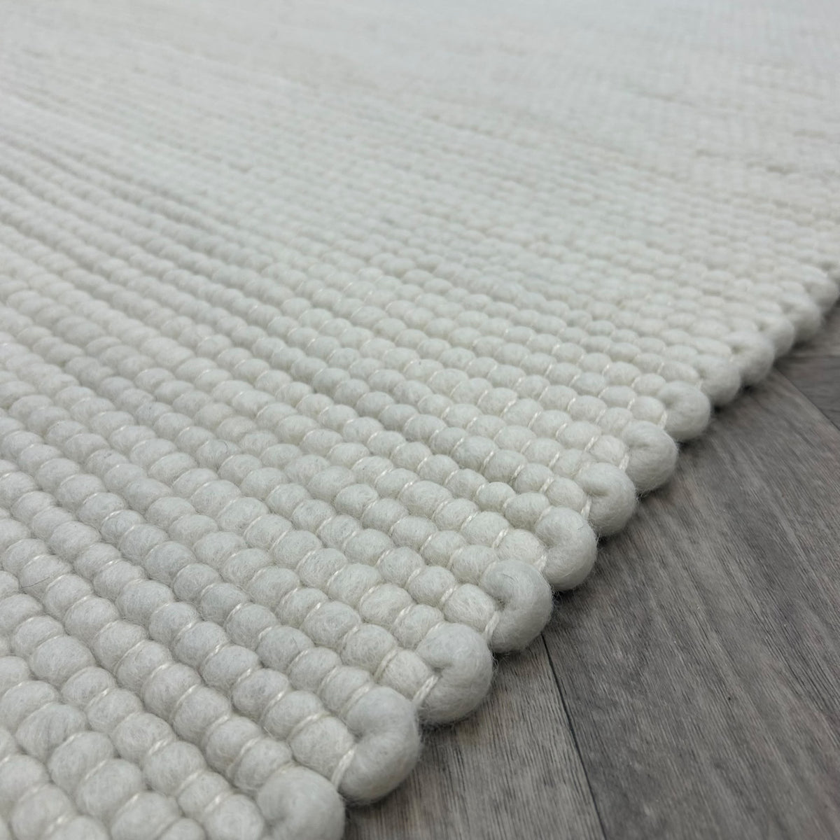 Brinker Verona Ivory Vloerkleed - 160x230cm - QF Living